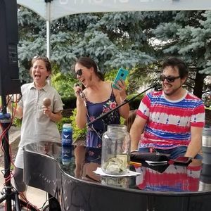 Meet your Posher, Caroline